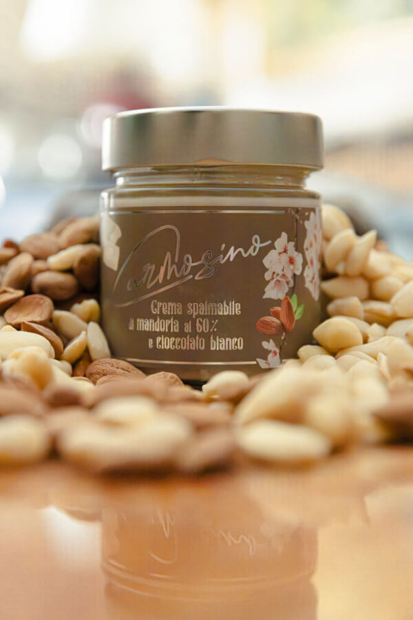 CREMA SPALMABILE DI MANDORLE ITALIANE AL 60% CON CIOCCOLATO BIANCO