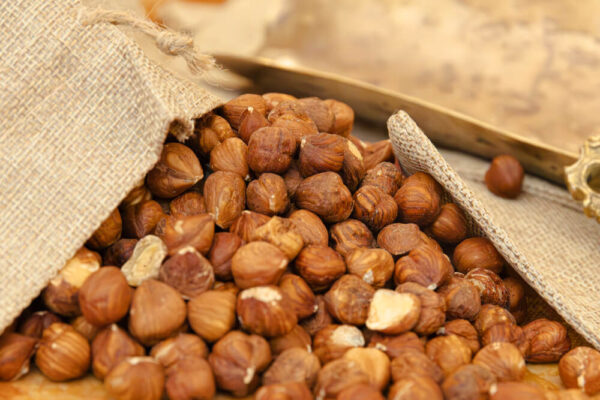 NOCCIOLE CRUDE ITALIANE